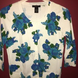 Beautiful Spring/Summer Sweater